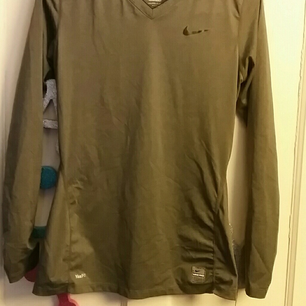 Nike pro shirt